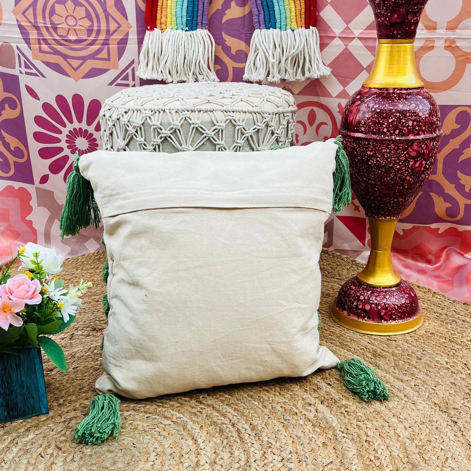 Green Cushion Cover with Tassels - Laxhofur