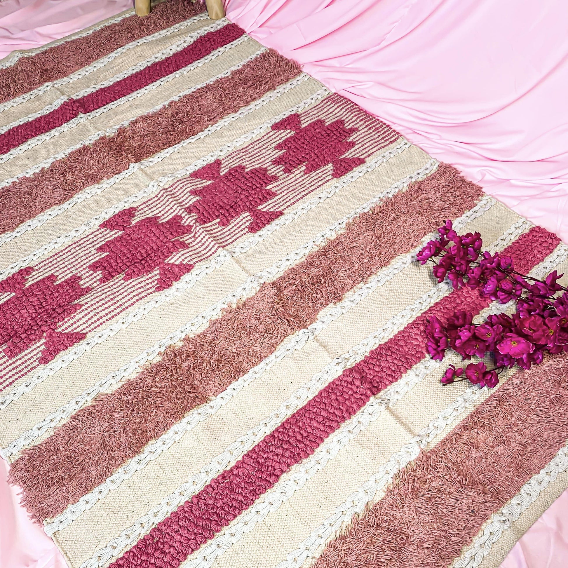 Pink Delight Cotton Rug for Home Laxhofur