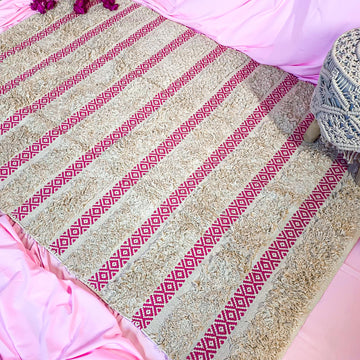 Cozy Pink Cotton Rug - Striped Design for Home Laxhofur