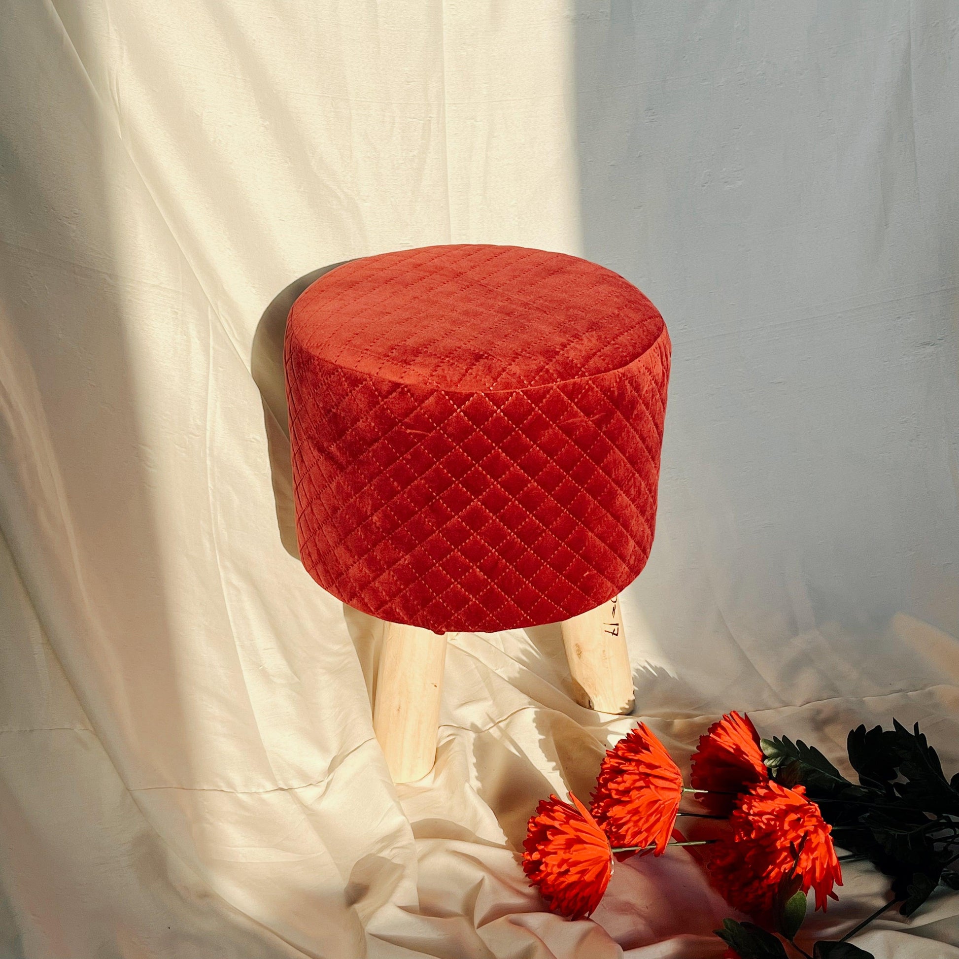 Round Velvet Ottoman (Red)